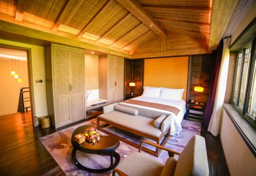 치엔다오호 웬위안 라이언 시티 비퓨시 호텔