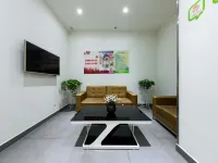 Xiaomei Hotel (Beijing Universal Studios Tuqiao Subway Station)