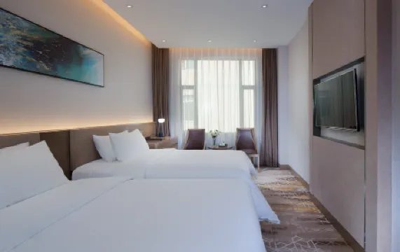 深圳金佰逸國際飯店（龍崗愛聯地鐵站店）