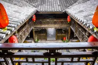 Hejiang Yaoba Inn