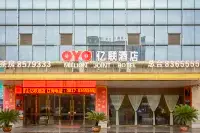 YI LIAN HOTEL