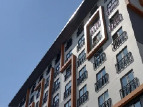 Woovo Phuket Patong Hotel di Phuket