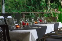 Heritage Lodge - in the Daintree - breakfast