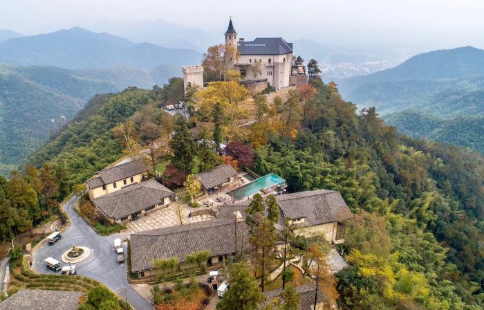 naked Castle Resort