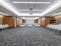 和頤至尚飯店（上海前灘三林世博創意園店） 三林附近的飯店