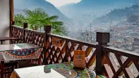 VG Sky Land Holiday Garden panoramic beauty