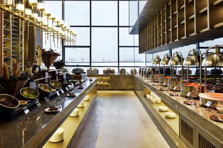 Mehood Elegant Hotel of Xi'an Big Wild Goose Pagoda Отели рядом с достопримечательностью «Jingyugou Scenic Resort, Xi'an»