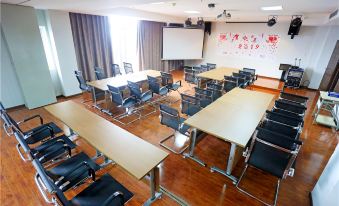 Orange Hotel (Jiujiang Shili Old Street) - Housity