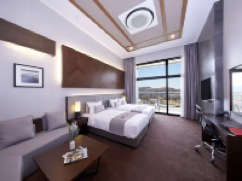 รามาดา โฮเทลแอนด์สวีทส์ บายวินด์แฮม คังวอน พยองชาง โรงแรมในพย็องชัง