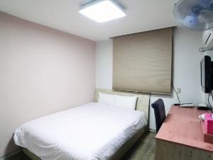 굿스테이 새화 호스텔 (Goodstay Saewha Hostel)