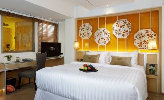 9 Suite Luxury Boutique Hotel