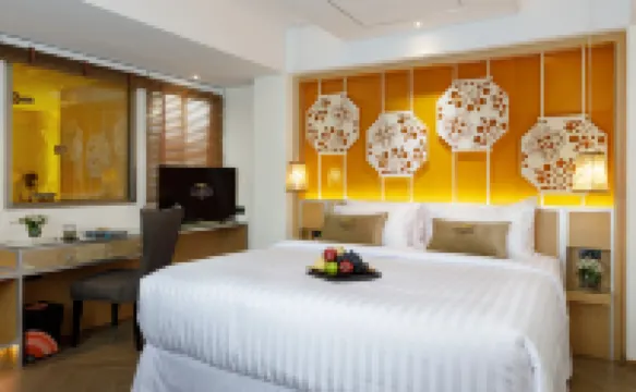 9 Suite Luxury Boutique Hotel Hotels near Wat Rajamontean