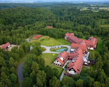 Hotel SPA Dr Irena Eris Wzgórza Dylewskie Hotele w: Ostróda