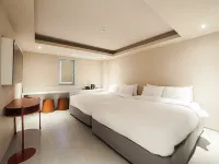 Bobo Hotel Hongdae Hotels near Aleumdeuli Small Library