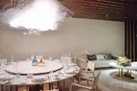The Mist Hot Spring Hotel - sarapan