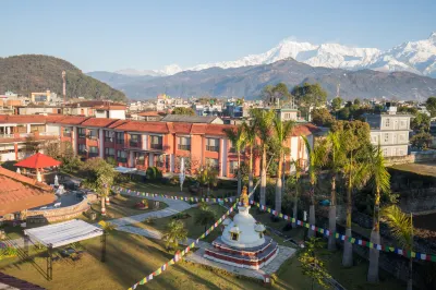Hotel Pokhara Grande فنادق في 