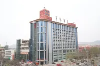 Bailong Hotel Hotel di Pingyin