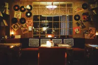 September Huizhou Inn