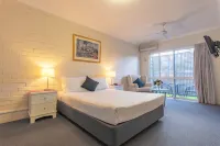 Benson Court Motel Hotels in Toowong