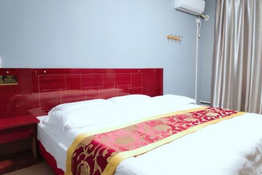 鑫源宾馆(西安工业大学店)