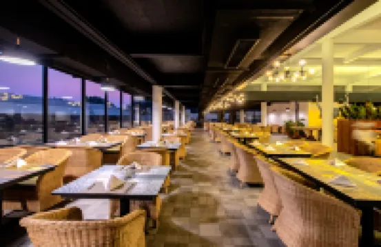 Pacific Hotel & Spa