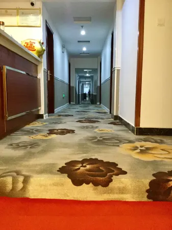 Furuideng Hostel Отели рядом с достопримечательностью «Dabie Mountain Azalea Ecological Cultural Grand View Garden»