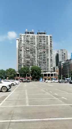 Yongzhou Qingyuan Apartment