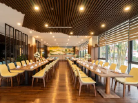 老鷹酒店 河靜酒店