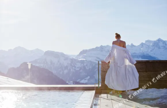 瑞吉卡爾巴德瑞士品質酒店