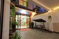 HuangshanCaiyunjianlnn(High-speedRailwayNorthStationBranch)ch)