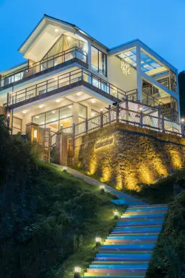 Jiuyue Chujian Seaview Holiday Homestay