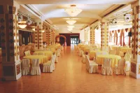 Huiqun Business Hotel