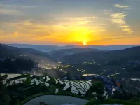 Yunge Holiday Hotel (Zhaoxing Dongzhai Landscape)