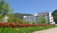 톈탕자이 톈타이 리조트 다비산 지질공원 주변 호텔