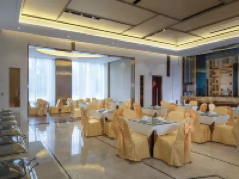 Vienna International Hotel  (Nansha Passenger Port Station Tianhou Palace)