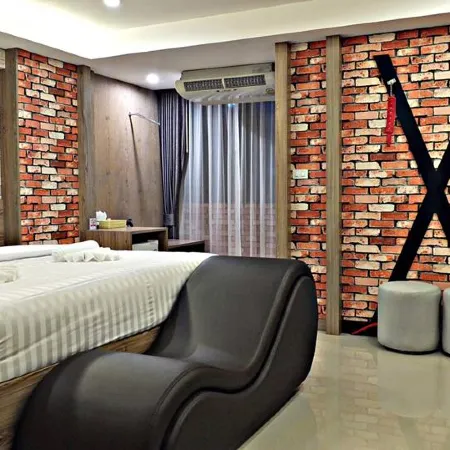 Nava Grand