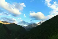 Houxiaduo's Tibetan Inn