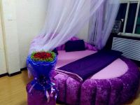涿州神华酒店 - 紫色浪漫圆床房