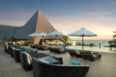 The Kuta Beach Heritage Hotel - Managed by Accor Hotel in zona Gedung Agrokompleks Universitas Udayana