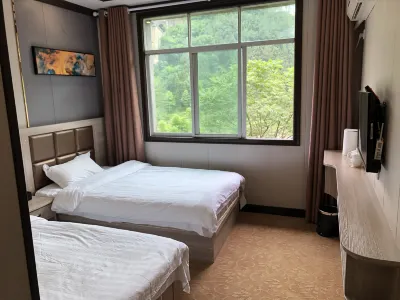 Jiangyou Shanxiangyuan Farm Stay