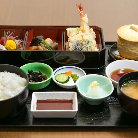 Pearl Hotel Ryogoku Отели рядом с достопримечательностью «Железнодорожная станция Рёгоку»