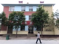 武威鸿轩商务宾馆 - 酒店外部