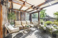 Shanghai Caoxi Bieyuan Homestay(Zhujiajiao Ancient Town Shop)