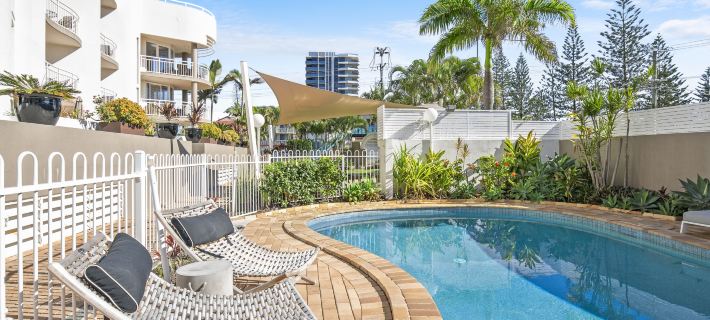 Kirra Palms Holiday Apartments Hotels in Coolangatta