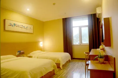 Xingzhou Hotel Hotels near Yesanguan Railway Station