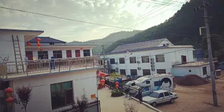 MaiJiShanShiKuYanYuKeZhan