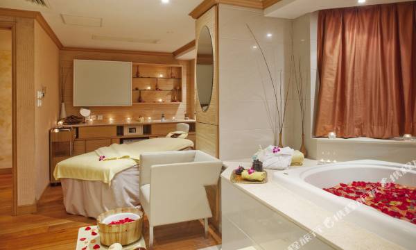 Holiday Inn Macau by IHG