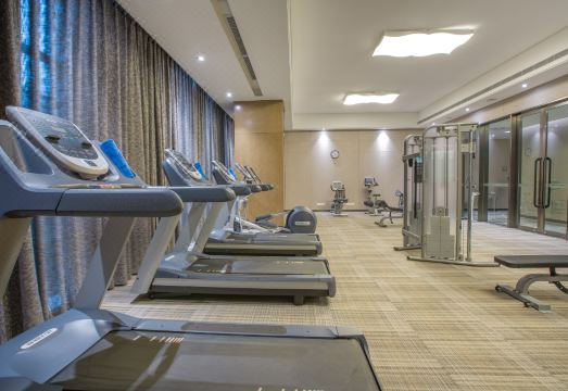 C 플라자 호텔 실내수영장