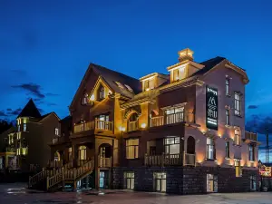 Co-mountain Hotel