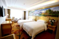 Venus International Hotel (Qiqihar Longhua Road Central Dashang New Mart) - واي فاي